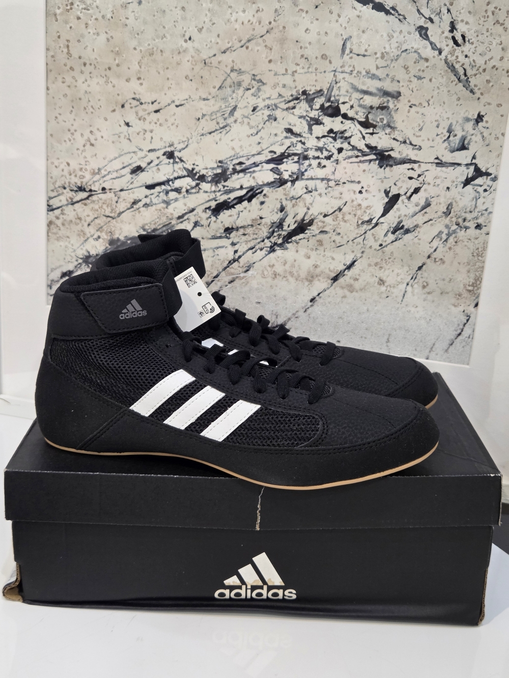 NWT Adidas Men’s HVC 2 Wrestling Shoes in a black and white